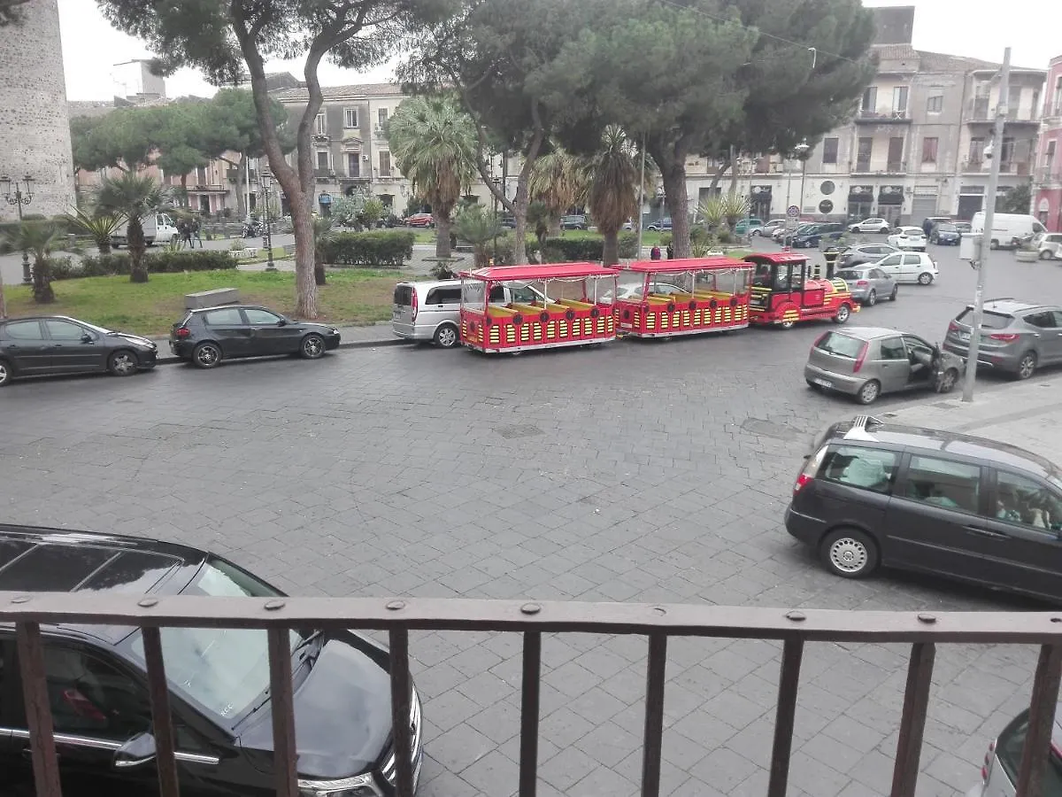 3Acasavacanza Aeroporto di Catania Fontana Rossa 0*,