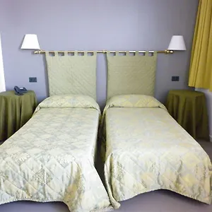 https://residence-galaxy.emilia-romagnahotels.net